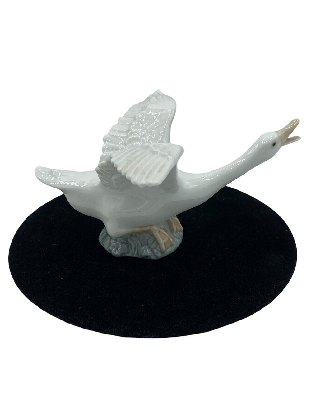 Lladro Duck Goose Figurine Taking Flight Running Hand Made in Spain